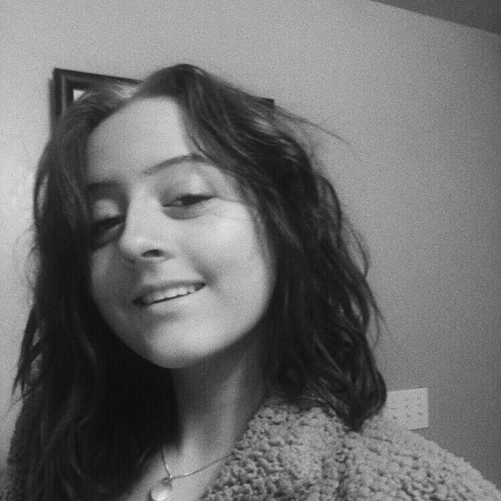 Meet your Posher, Claire